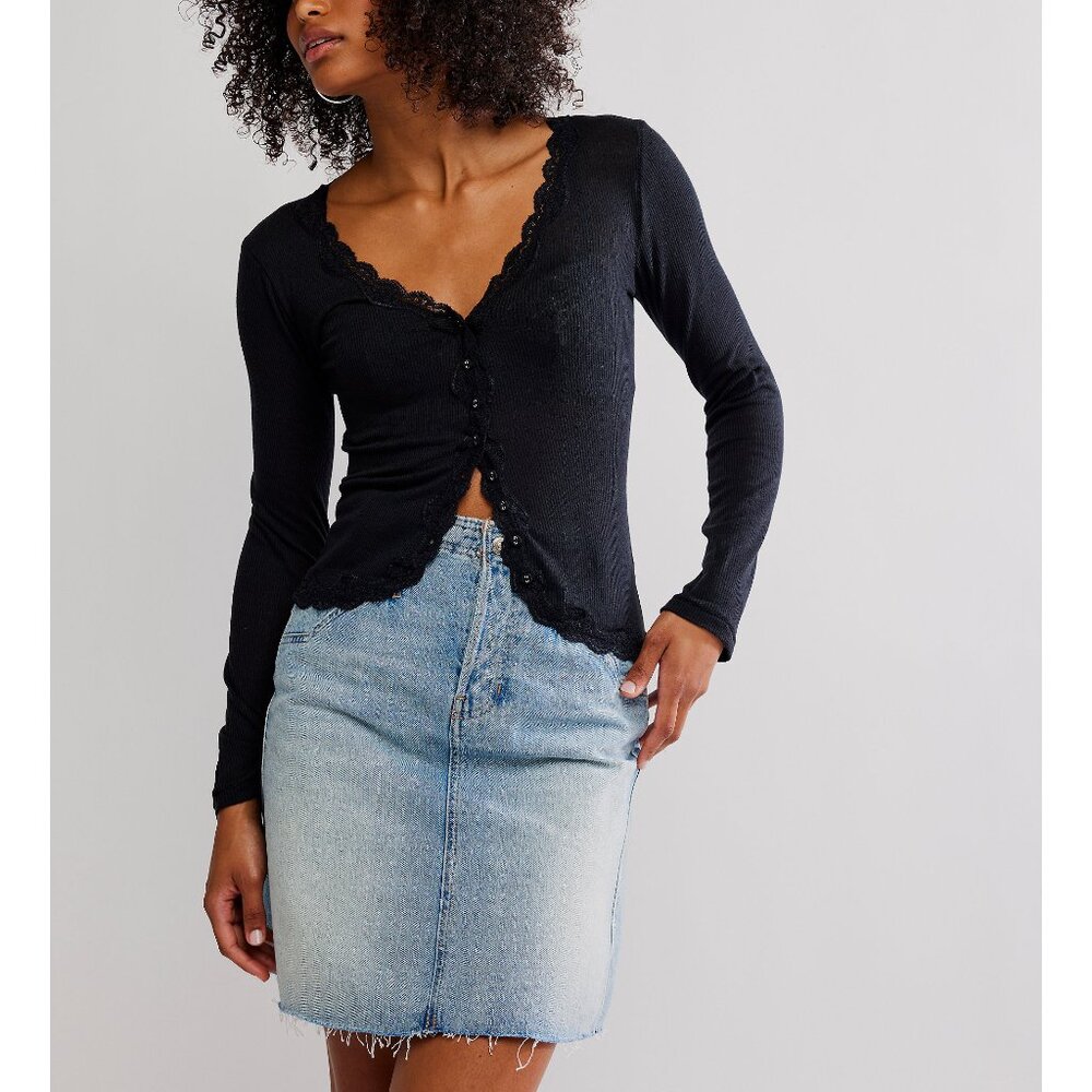 🆕 FREE PEOPLE Big Love Rib Cardi / Black